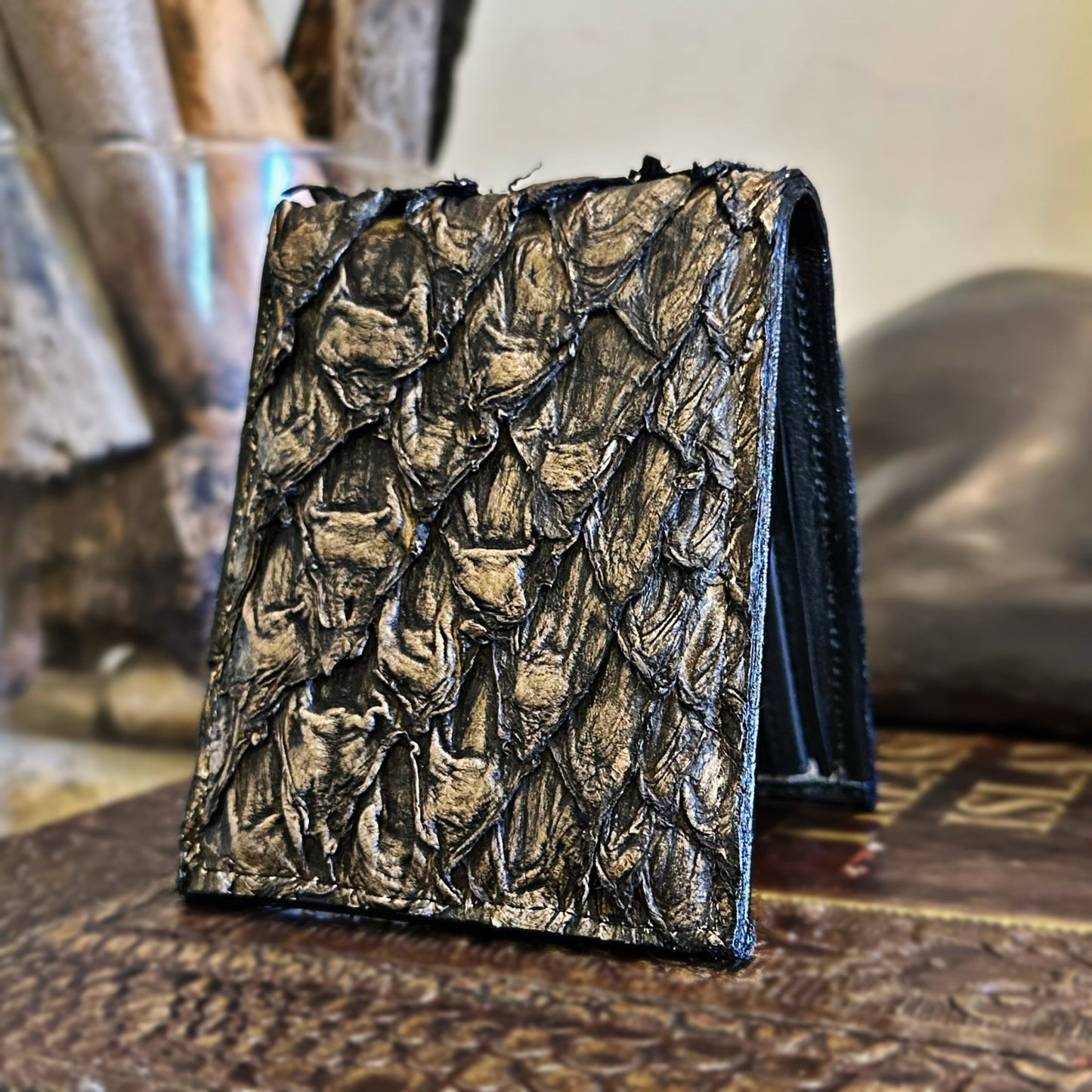 Antique Bronze Pirarucu Fish Wallet - Sobék