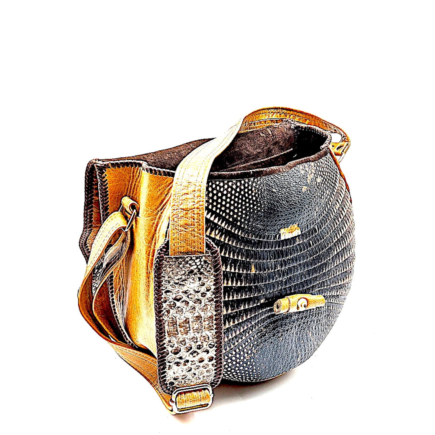 Bohemian Armadillo Shell Crossbody Bag| Snakeskin| Artisan Whipstitch Leather Bag| Antler Bone| Fringe| Southwestern Fashion