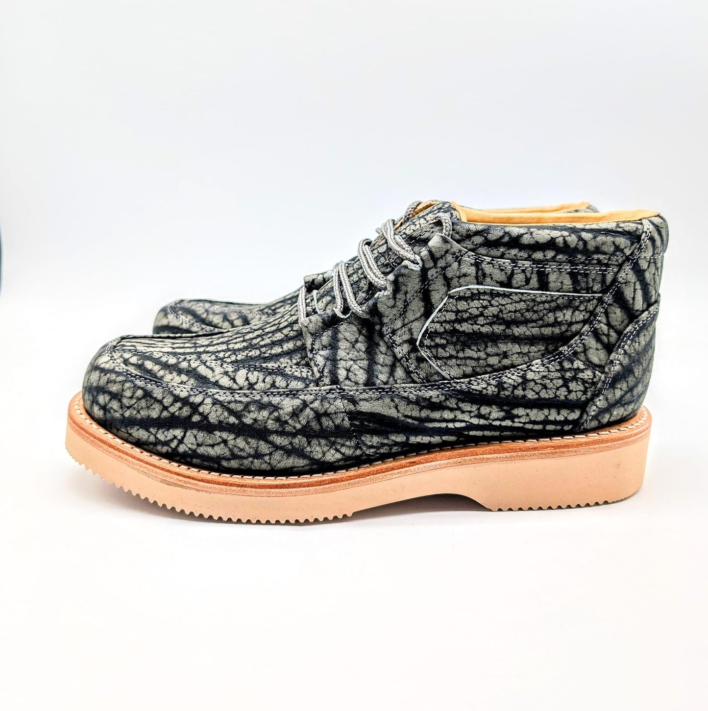 Men's Bull Hide Leather Ankle Boots, Chukka Boots, Goodyear Welt, Moc-toe Sneaker Boots, Heavy Grain, Size 10 -11 US In Stock