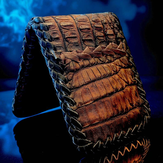 Handmade Hornback Alligator Leather Wallet – Whipstitched Bifold with Leather Interior