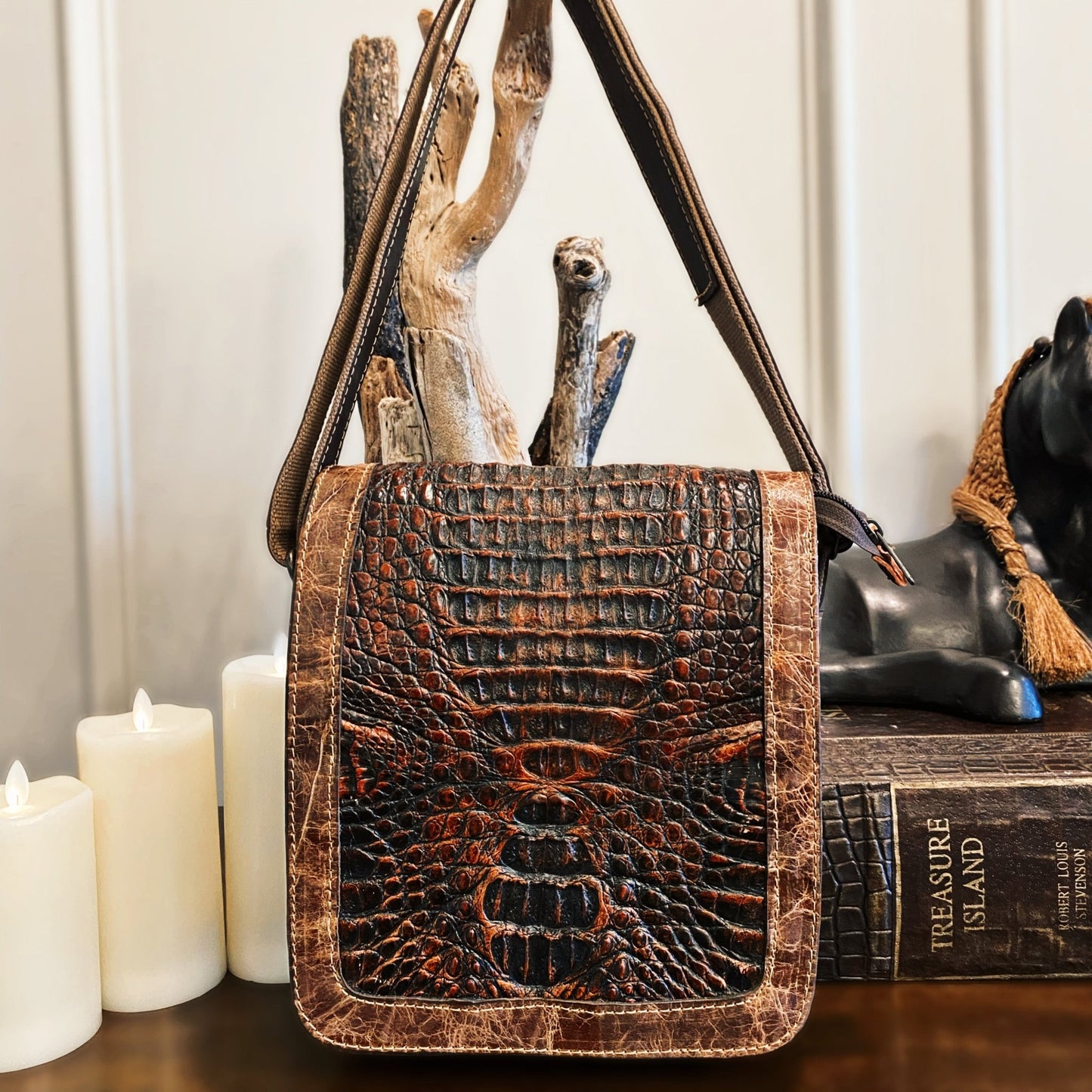 Alligator Hornback Concealed Carry Crossbody Bag - Sobék